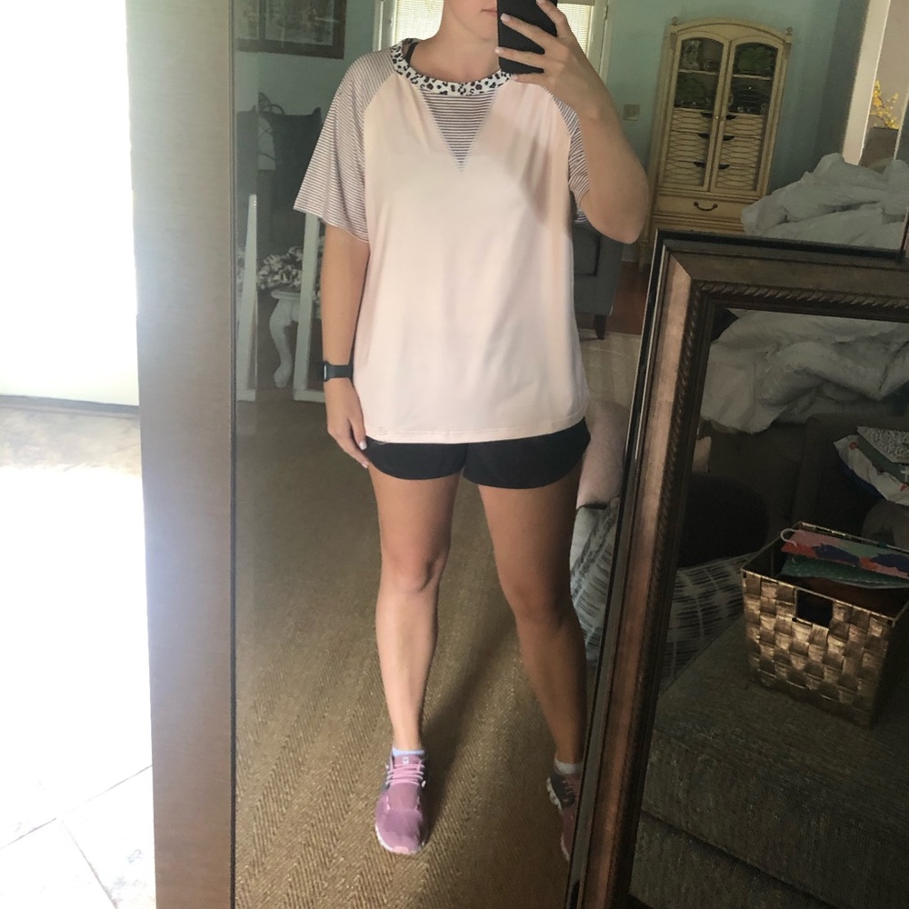 short sleeve top